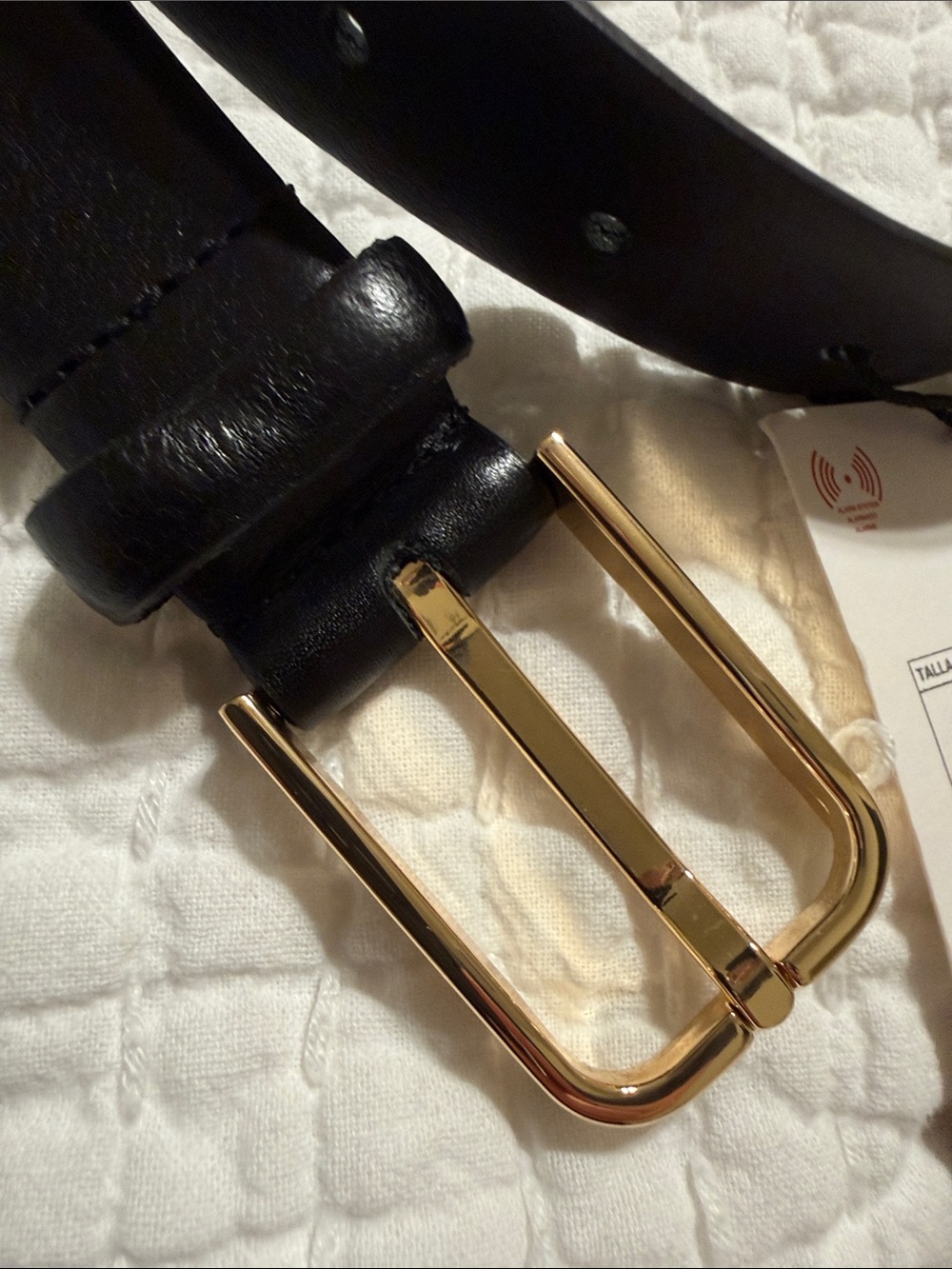 ZARA 100% LEATHER BLACK BELT - Picture 3 of 3